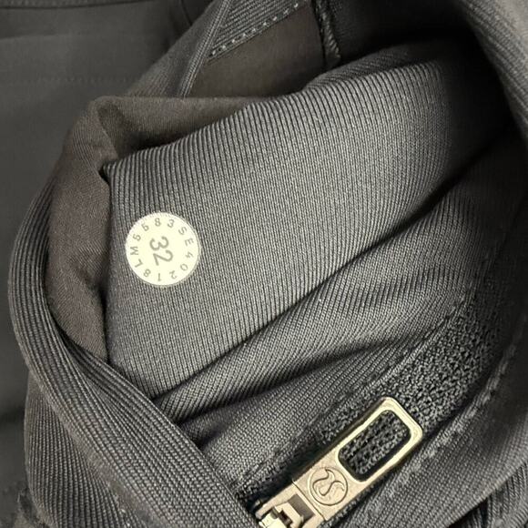 Lululemon ABC Pants Mens 32 x 30 Classic Warpstreme Gray Stretch Commuter Casual - Picture 3 of 9